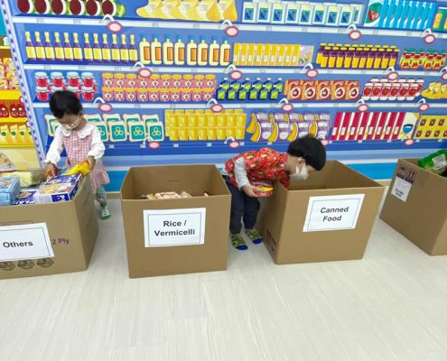 childfirst-christmas-giving-sharing-13