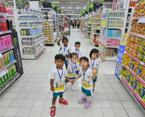 hillview-adventure-supermarket-10